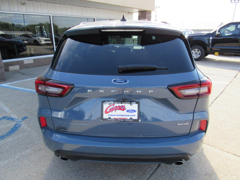 Used 2023 Ford Escape ST-Line w/ Tech Pack #1 image 6