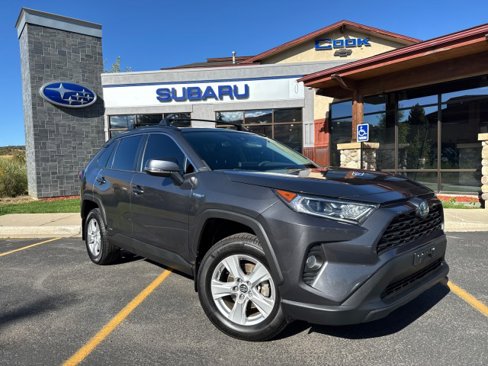 Used 2019 Toyota RAV4 XLE image 2