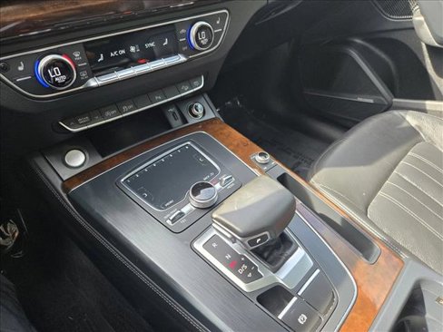 Used 2019 Audi Q5 2.0T Premium Plus w/ Premium Plus Package image 20