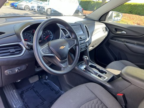 Used 2018 Chevrolet Equinox LT image 14