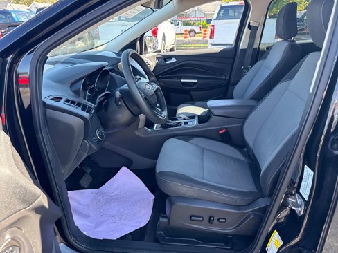 Used 2019 Ford Escape SE image 20
