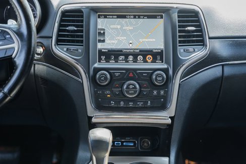 Used 2016 Jeep Grand Cherokee Limited w/ Trailer Tow Group IV image 23