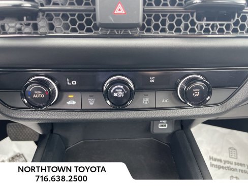 Used 2023 Honda HR-V LX image 39