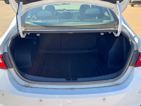 Used 2020 Chevrolet Malibu LS w/ Driver Confidence Package II image 7
