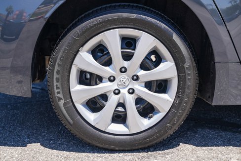 Used 2023 Toyota Corolla LE image 11