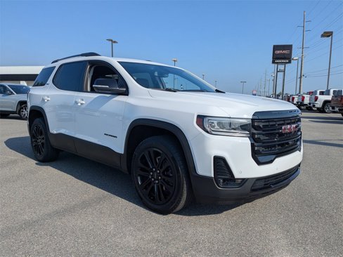 Used 2023 GMC Acadia SLT w/ Elevation Edition image 2