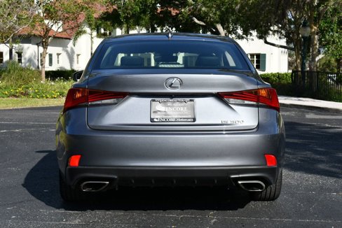 Used 2018 Lexus IS 300 image 27