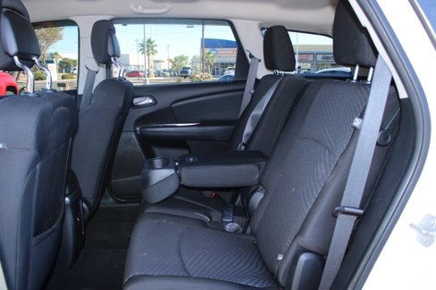 Used 2018 Dodge Journey SE w/ Blacktop Package image 17
