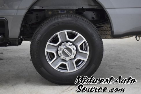 Used 2023 Ford F250 Lariat w/ FX4 Off-Road Package image 8
