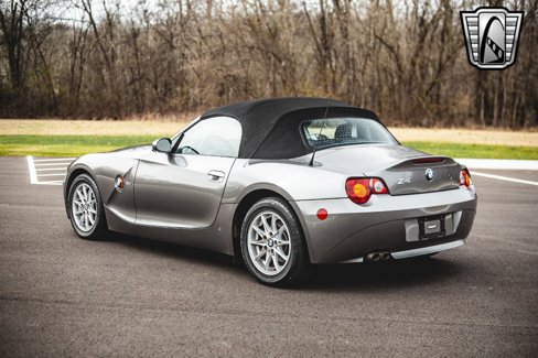 Used 2004 BMW Z4 2.5i image 4