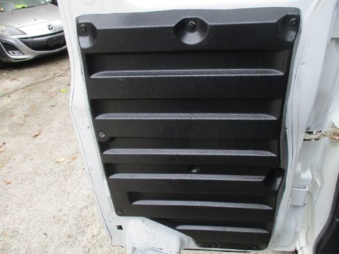 Used 2014 Chevrolet Express 2500 image 27
