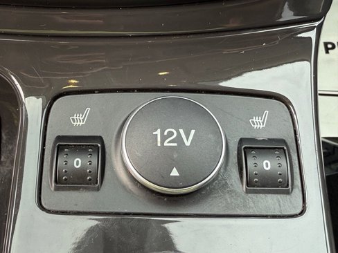 Used 2016 Ford Escape Titanium image 31