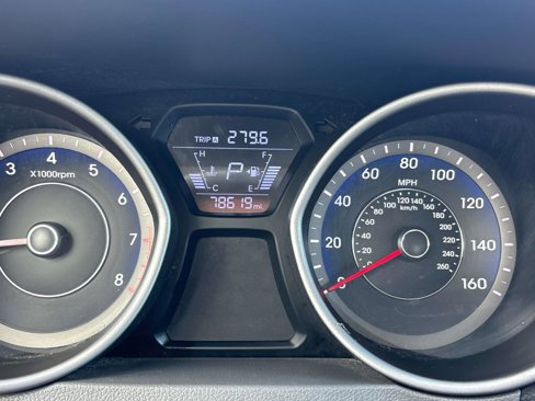 Used 2016 Hyundai Elantra SE w/ Option Group 02 image 19