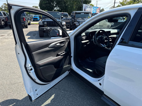 Used 2024 Dodge Hornet R/T image 11