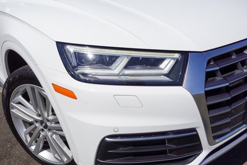 Used 2019 Audi Q5 2.0T Premium Plus w/ Premium Plus Package image 3