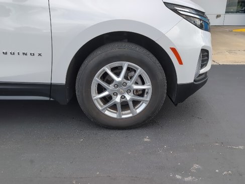 Used 2022 Chevrolet Equinox LT image 6