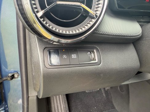 New 2026 Chevrolet Equinox LT w/ Convenience Package II image 16