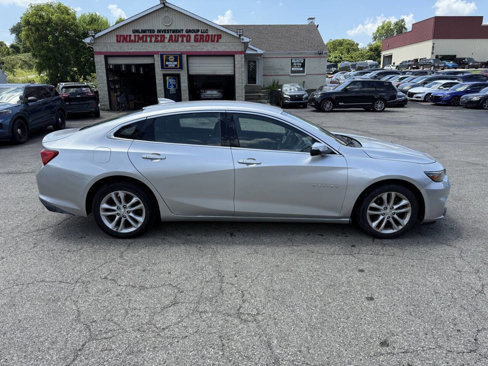 Used 2016 Chevrolet Malibu LT image 7