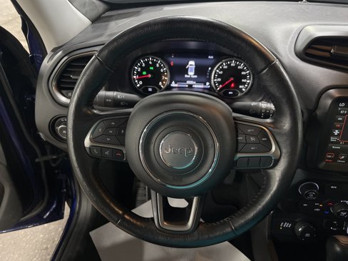 Used 2021 Jeep Renegade Limited image 15