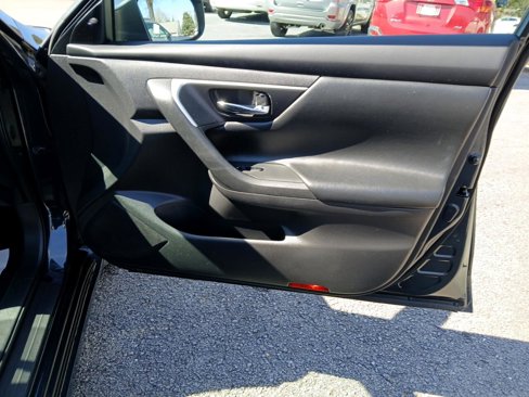 Used 2016 Nissan Altima 2.5 SV image 15