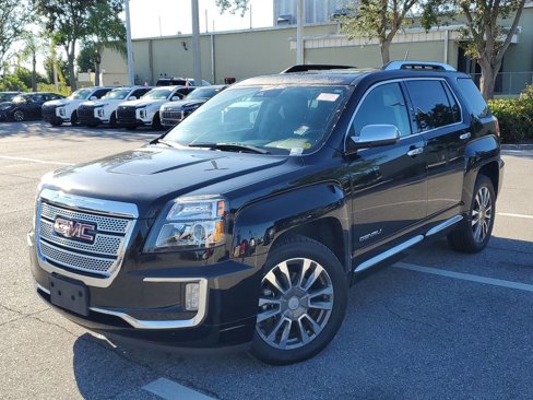 Used 2017 GMC Terrain Denali image 8