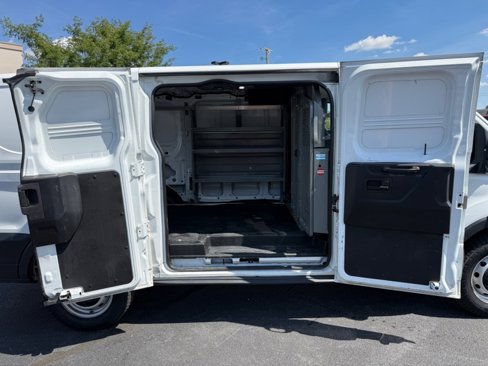 Used 2019 Ford Transit 250 130 Low Roof image 18
