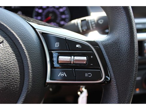 Used 2023 Kia Forte LXS image 13