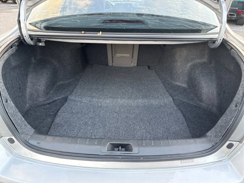 Used 2011 Honda Accord EX-L image 12