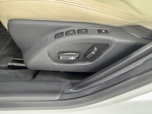 Used 2016 Volvo S60 T5 Premier image 25