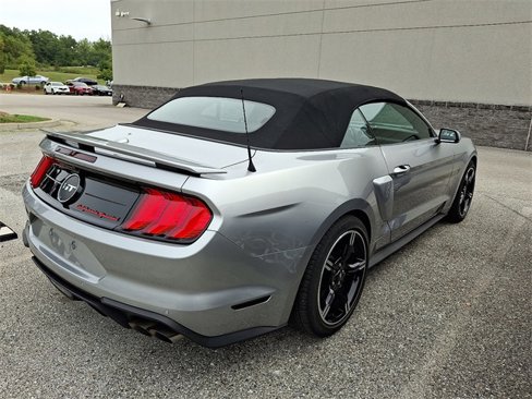 Used 2020 Ford Mustang GT Premium w/ Equipment Group 401A image 4