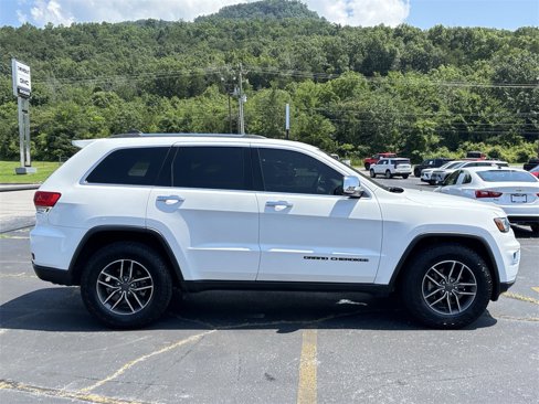 Used 2019 Jeep Grand Cherokee Limited w/ Luxury Group II image 6