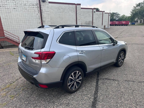 Used 2023 Subaru Forester Limited image 3
