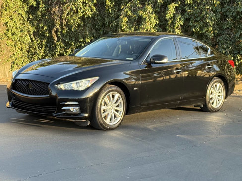 Used 2017 INFINITI Q50 2.0t w/ Moonroof Package image 4