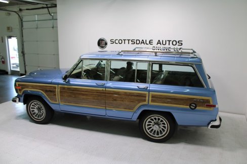 Used 1991 Jeep Grand Wagoneer image 39