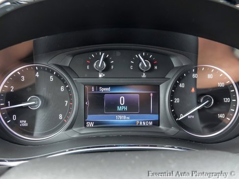 Used 2022 Buick Encore Preferred w/ Safety Package II image 17