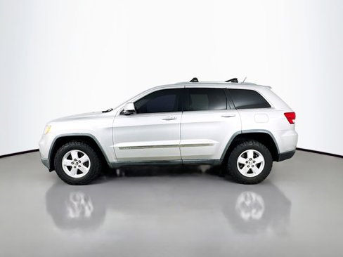 Used 2012 Jeep Grand Cherokee Laredo w/ Laredo E Group image 11