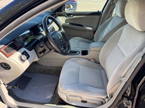Used 2012 Chevrolet Impala LT w/ LT Sunroof Package image 6