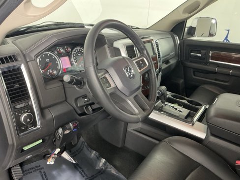 Used 2011 RAM 1500 Laramie image 32