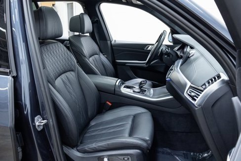 Used 2022 BMW X5 xDrive40i w/ M Sport Package image 26