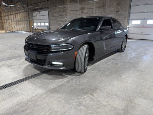 Used 2017 Dodge Charger SXT w/ AWD Plus Group image 3
