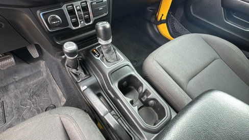 Used 2020 Jeep Wrangler Unlimited Sport S image 19