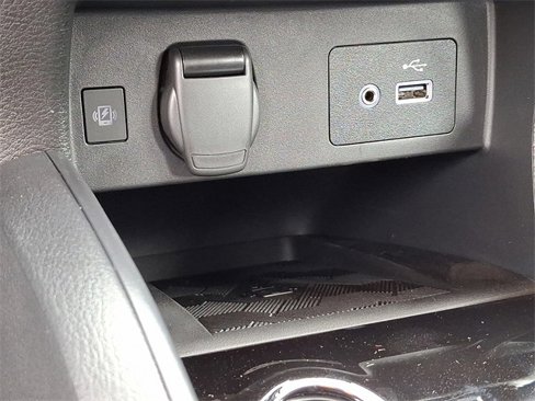 New 2025 Nissan Versa SV w/ Trunk Package image 19
