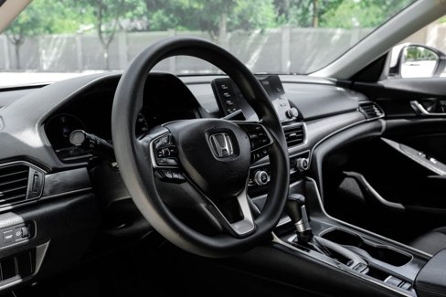 Used 2019 Honda Accord LX image 15