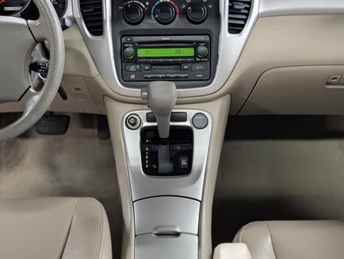 Used 2005 Toyota Highlander V6 image 21