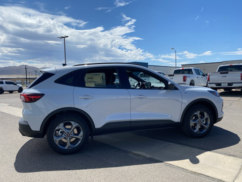 New 2025 Ford Escape ST-Line image 17