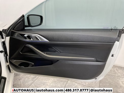Used 2021 BMW 430i Coupe w/ Convenience Package image 39