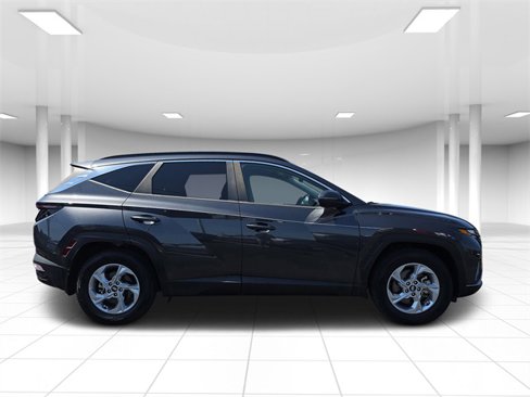 Used 2022 Hyundai Tucson SEL image 2