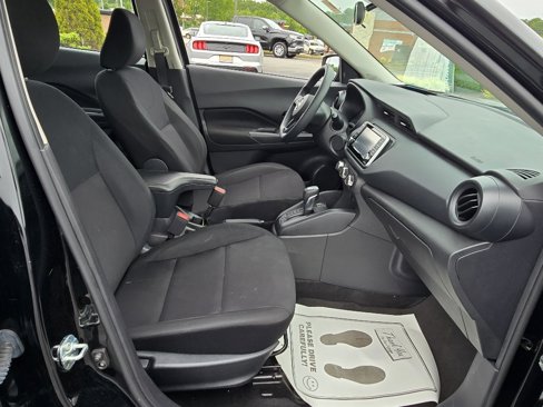 Used 2024 Nissan Kicks S image 14