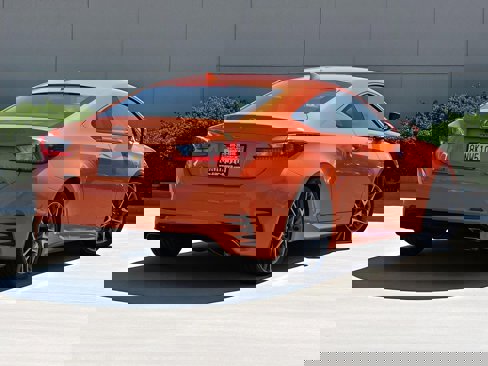 Used 2016 Lexus RC 200t image 12