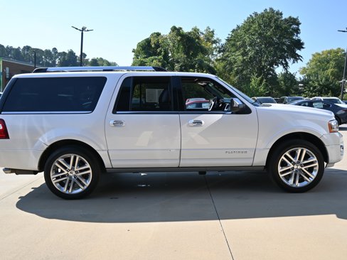 Used 2017 Ford Expedition EL Platinum image 4